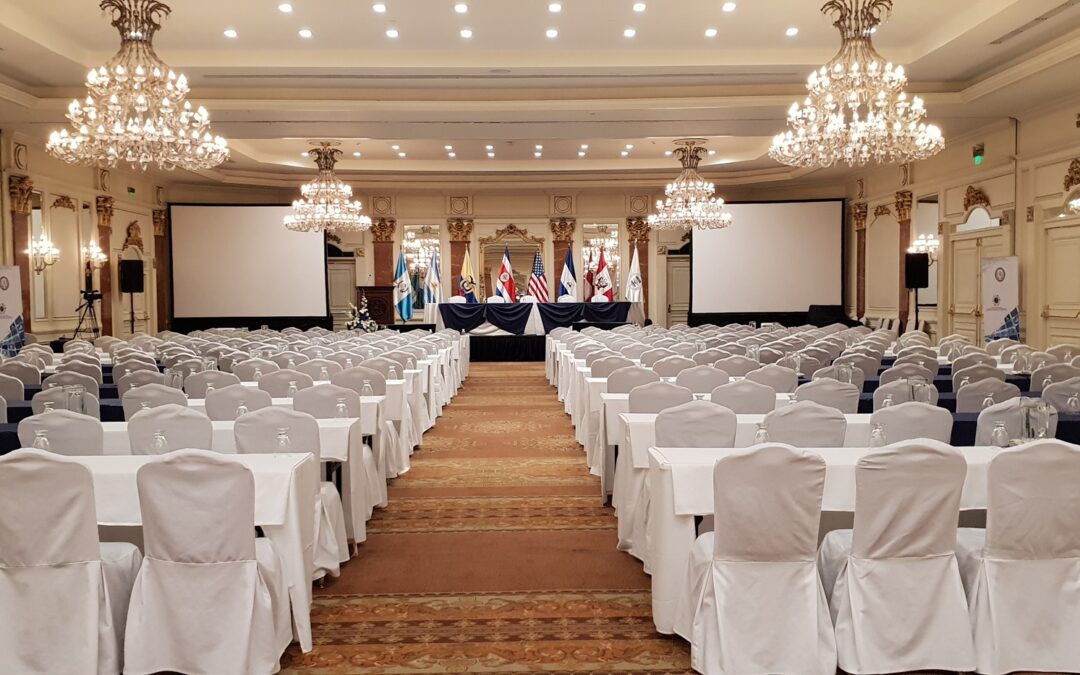Evento  – Pasillo varias banderas
